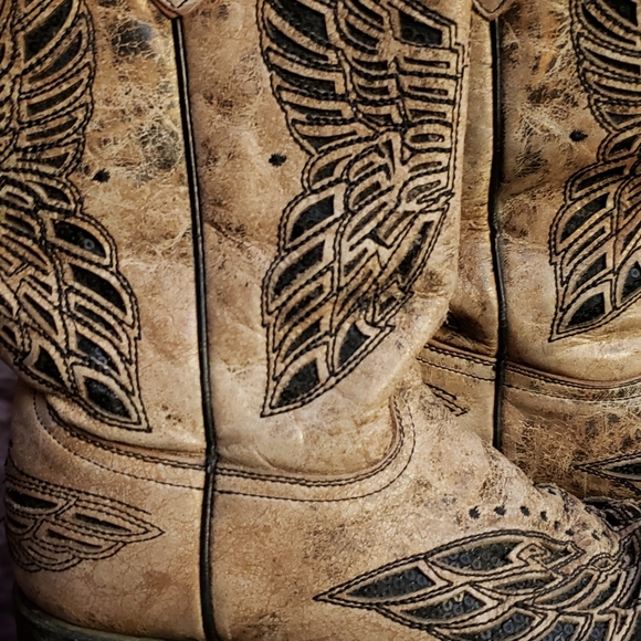 Corral Boots - Picture 2 of 4